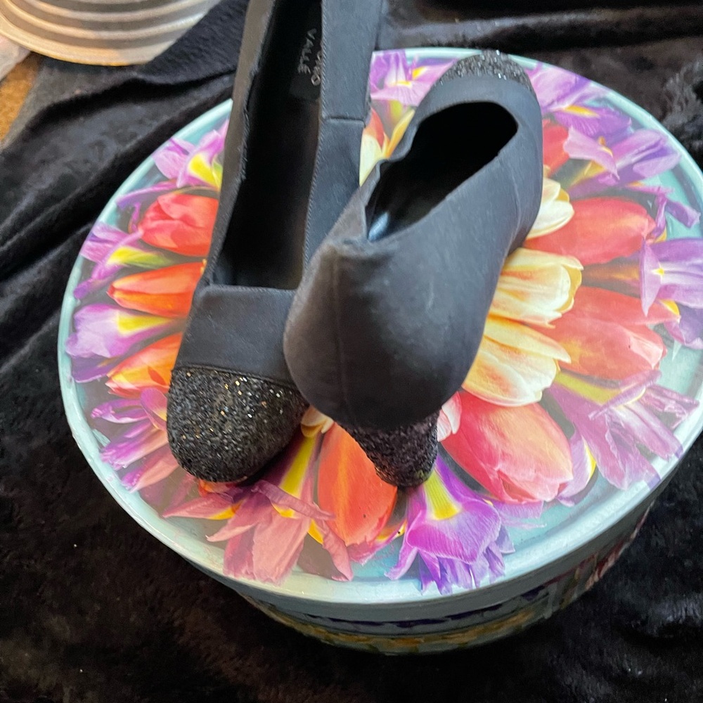 Elegant Black Glitter Women's Shoes